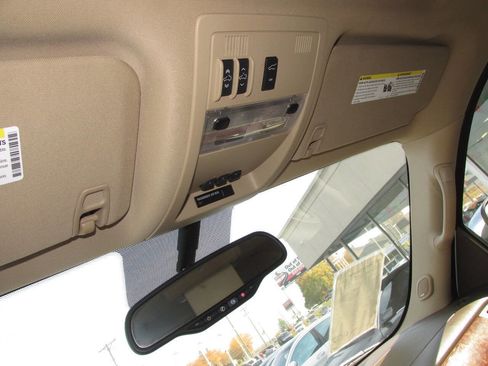 Used 2012 Chevrolet Suburban LTZ AWD/4WD image 66