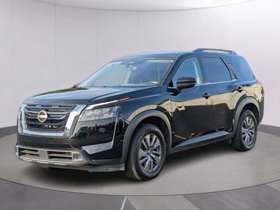 Used 2025 Nissan Pathfinder SV
