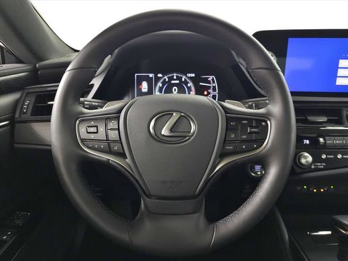 Certified 2024 Lexus ES 350 w/ Premium Package image 19