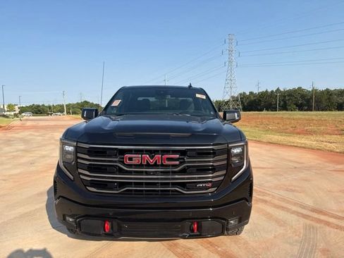 Used 2025 GMC Sierra 1500 AT4 AWD/4WD image 2