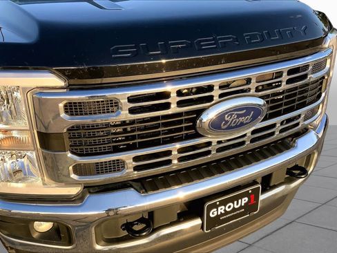 Used 2025 Ford F250 XLT AWD/4WD image 30