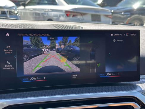 Used 2023 BMW 330i xDrive Sedan w/ M Sport Package image 32