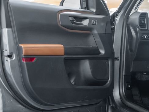 Certified 2024 Ford Bronco Sport Outer Banks w/ Tech Package image 41