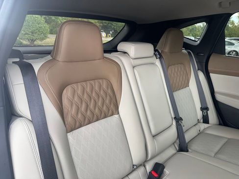 Used 2025 Nissan Murano Platinum w/ Cargo Package image 29