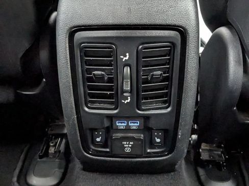 Used 2021 Dodge Durango R/T w/ Technology Group RWD image 22