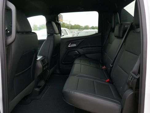 New 2026 Chevrolet Silverado EV LT AWD/4WD image 11