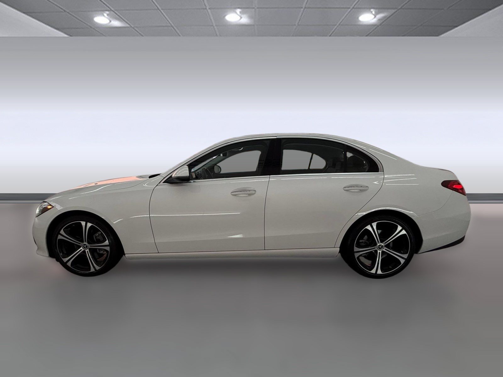 Used 2023 Mercedes-Benz C 300 Sedan image 2