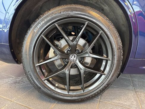 Used 2021 Alfa Romeo Stelvio Ti w/ Nero Edizione image 22