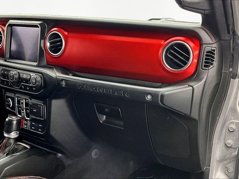 Used 2021 Jeep Wrangler Unlimited Rubicon image 17