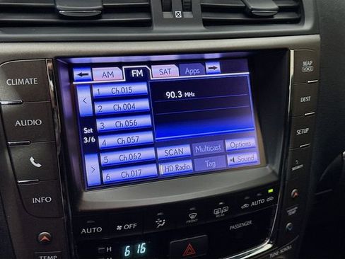 Used 2013 Lexus IS 350C w/ F-Sport Pkg w/Summer Tires image 15