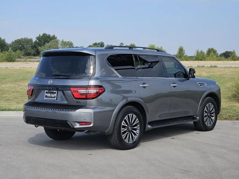 Used 2024 Nissan Armada SL w/ Midnight Edition Package AWD/4WD image 7