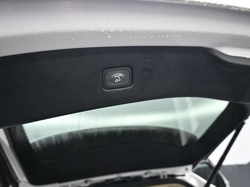 Used 2021 Ford Edge SEL w/ Convenience Package AWD/4WD image 7