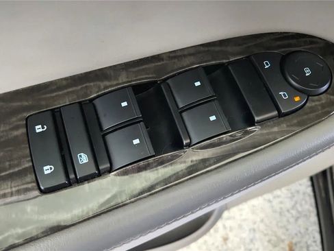 Used 2014 Buick Enclave Leather image 31