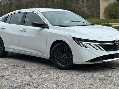 New 2026 Nissan Sentra SV w/ SV Convenience Package FWD image 1