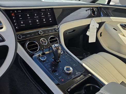 New 2025 Bentley Continental GT AWD/4WD image 25