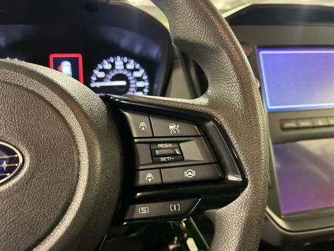 Used 2024 Subaru Crosstrek 2.0i image 12