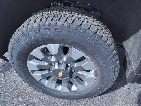 New 2025 Chevrolet Silverado 2500 Custom w/ Custom Value Package image 7