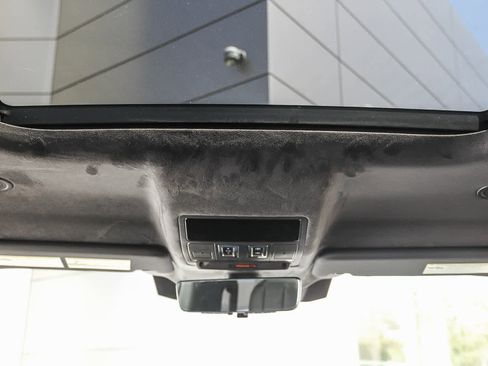 New 2025 Land Rover Defender 130 V8 image 16