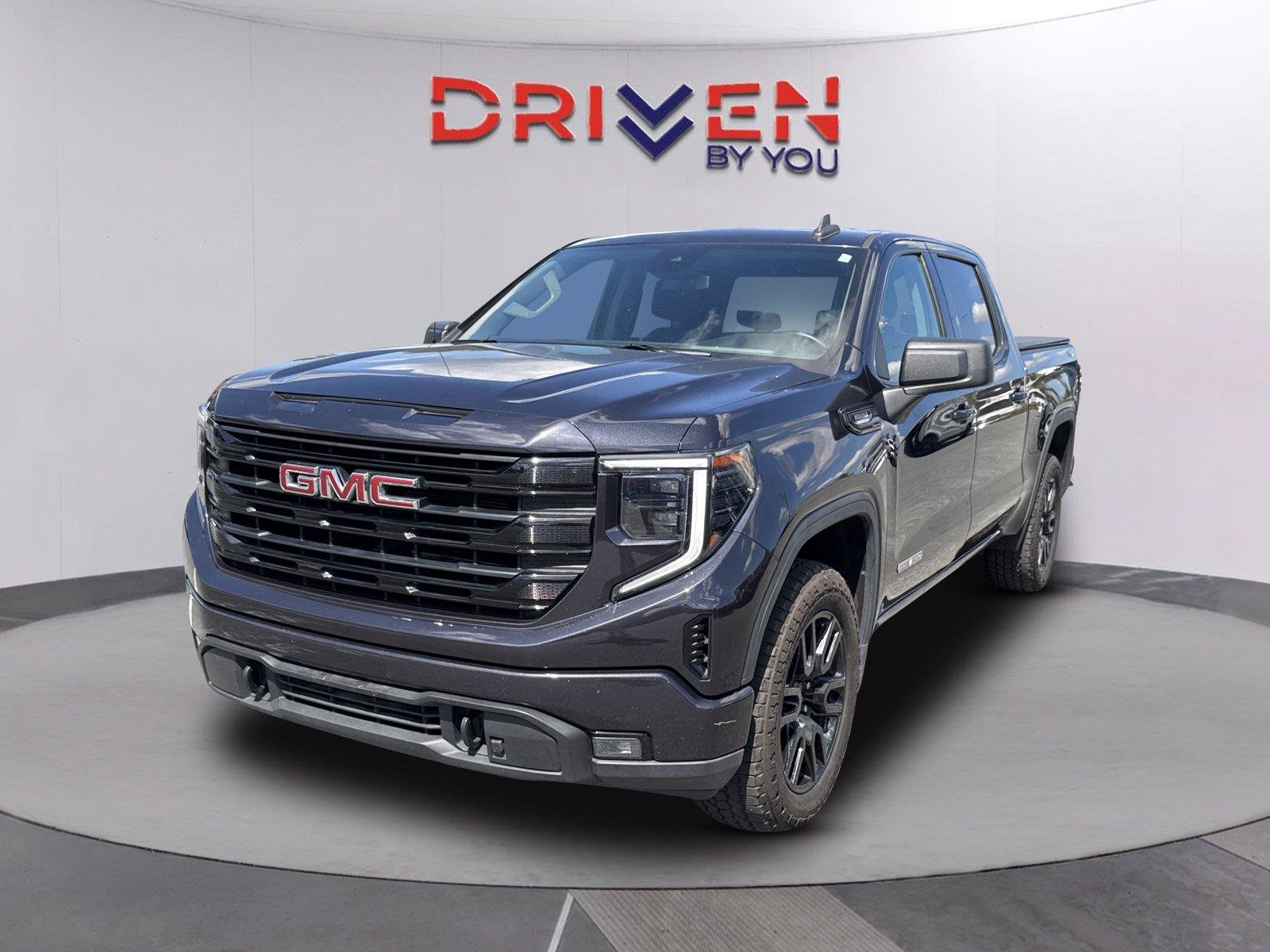 Used 2023 GMC Sierra 1500 Elevation AWD/4WD image 8