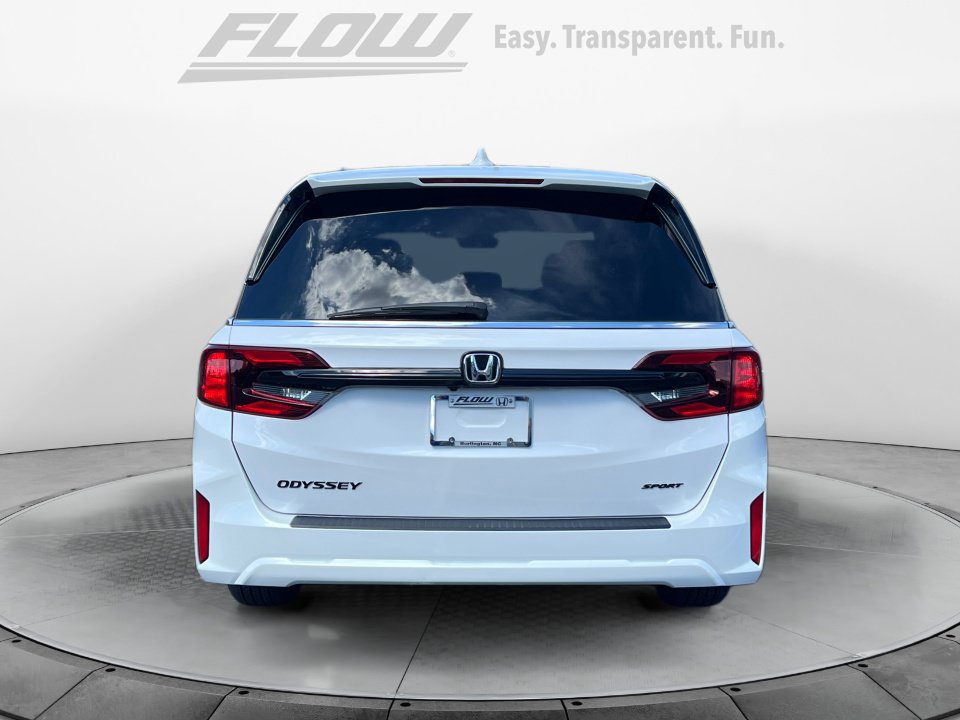 Used 2026 Honda Odyssey Sport-L image 6
