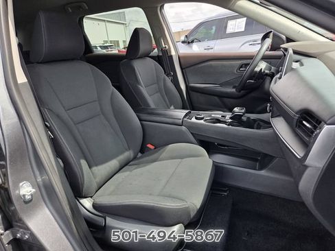 Used 2023 Nissan Rogue S AWD/4WD image 15