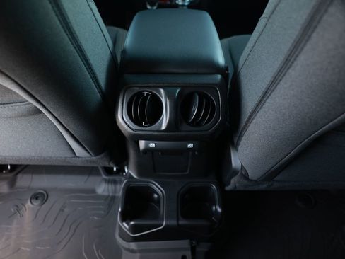 New 2026 Jeep Gladiator Mojave AWD/4WD image 28