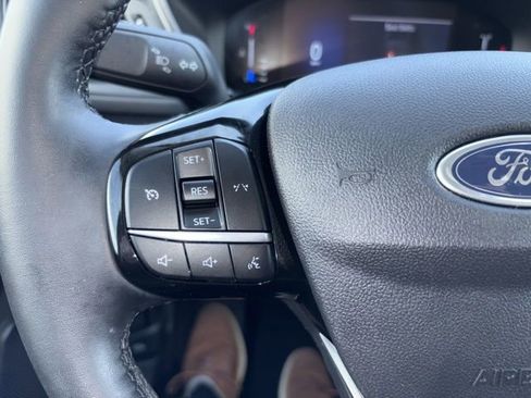 Certified 2024 Ford Escape Active AWD/4WD image 28