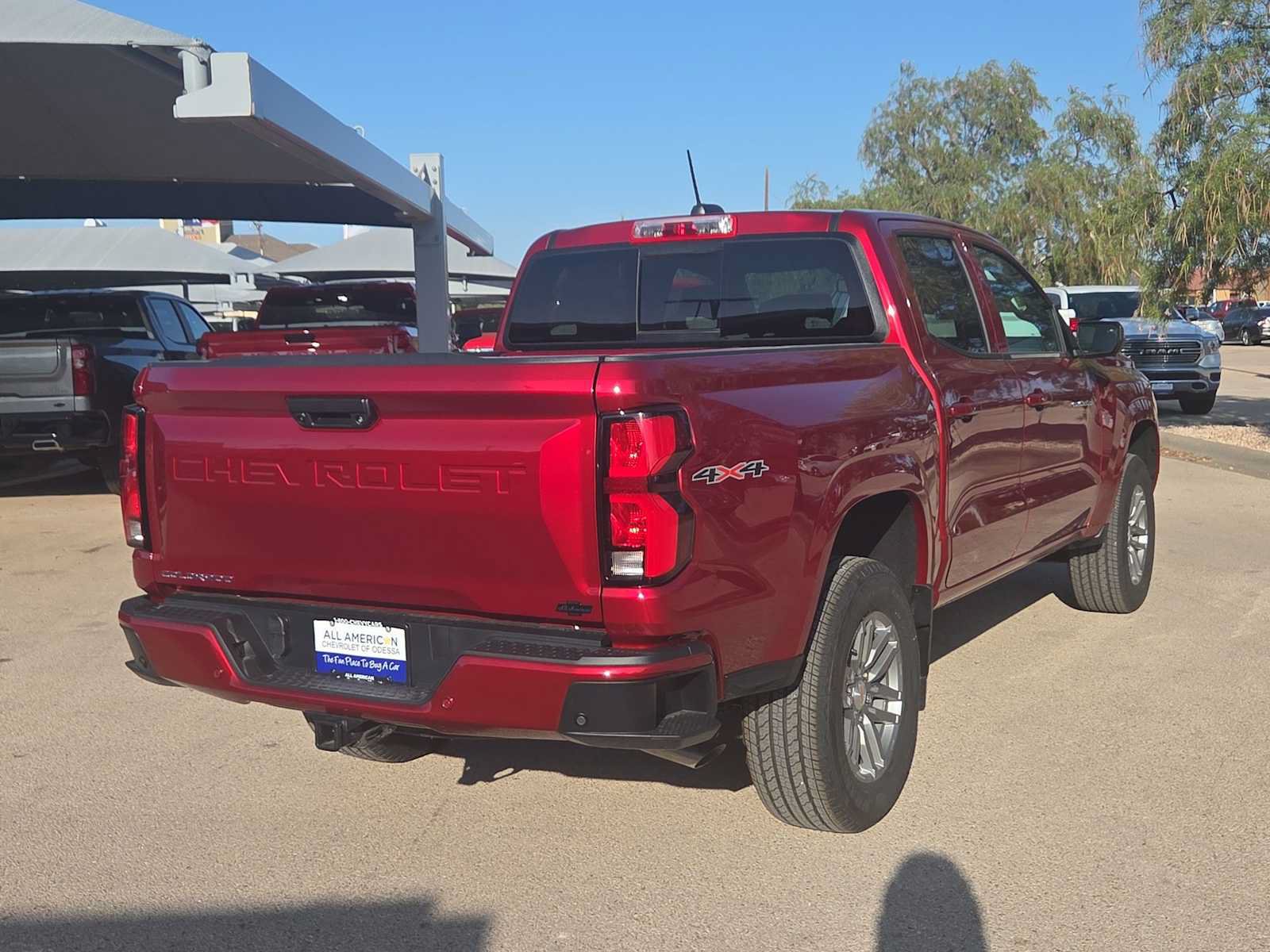 New 2026 Chevrolet Colorado LT w/ LT Convenience Package AWD/4WD image 8