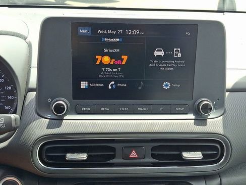 Certified 2023 Hyundai Kona SEL AWD/4WD image 16