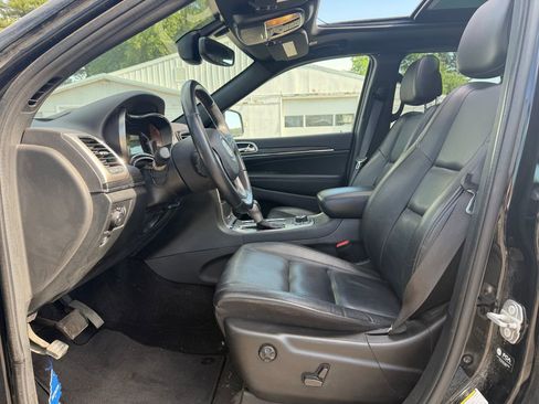Used 2022 Jeep Grand Cherokee Limited w/ Trailer Tow Group IV AWD/4WD image 5