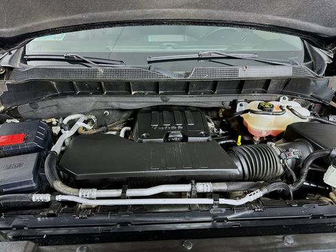 Used 2024 Chevrolet Silverado 1500 Custom image 30