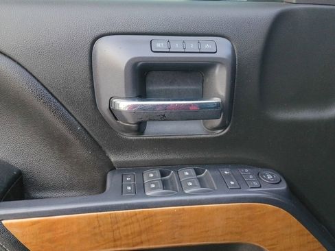 Used 2018 Chevrolet Silverado 2500 LTZ w/ Duramax Plus Package image 15