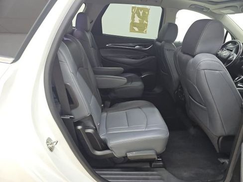 Used 2020 Buick Enclave Essence w/ Sound and Sites Package image 20