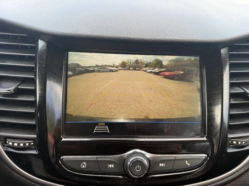 Used 2019 Chevrolet Trax LS w/ Tint and Cruise Package image 31