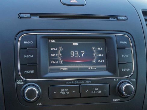 Used 2016 Kia Forte LX w/ LX Popular Package image 18