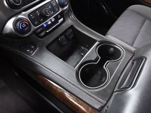 Used 2017 Chevrolet Tahoe 4WD w/ Remote Keyless Entry Package image 35