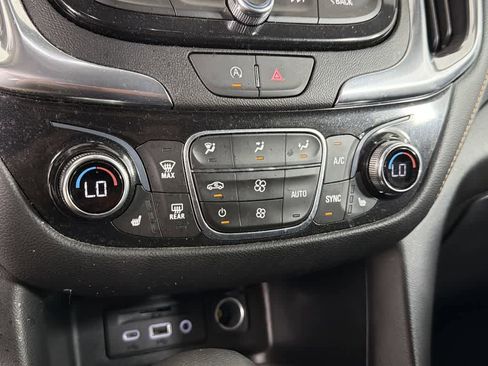 Certified 2022 Chevrolet Equinox Premier image 58