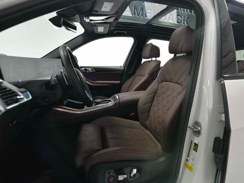 Certified 2024 BMW X5 sDrive40i w/ Parking Assistance Package RWD image 8