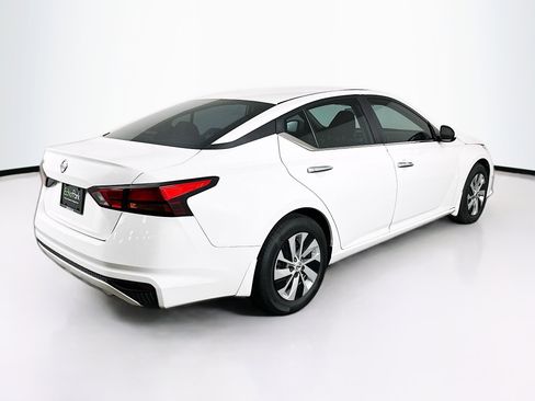 Used 2022 Nissan Altima 2.5 S image 9