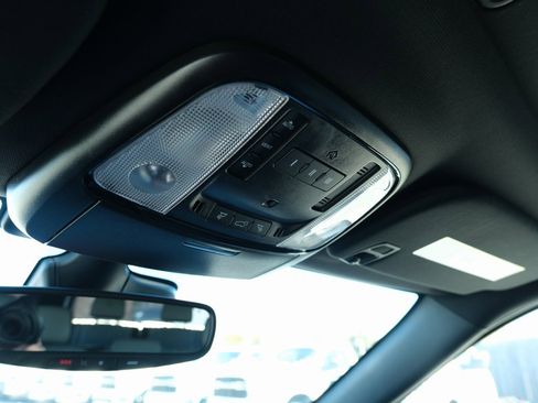 Used 2024 Dodge Durango GT image 18