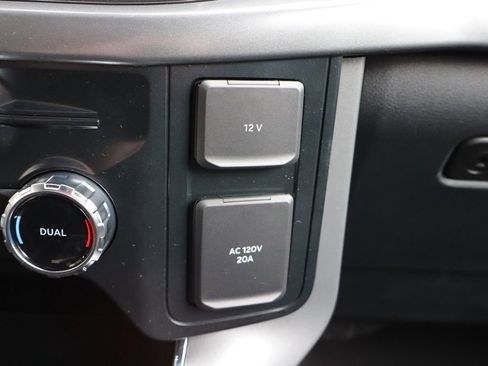 New 2026 Ford F150 XLT w/ FX4 Off-Road Package image 32