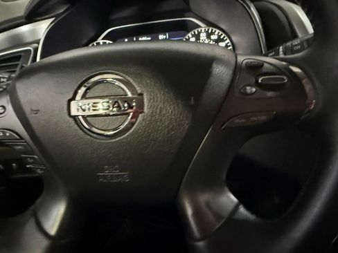 Used 2019 Nissan Murano SL w/ Cargo Package AWD/4WD image 16
