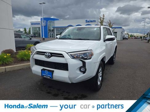 Used 2021 Toyota 4Runner SR5 Premium w/ Moonroof Package AWD/4WD image 1