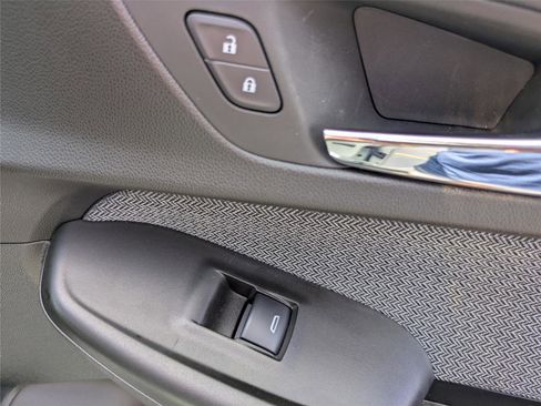 Used 2023 Chevrolet TrailBlazer LT w/ Convenience Package image 19