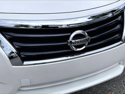 Used 2015 Nissan Altima 2.5 SL w/ Technology Package FWD image 29