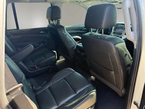 Used 2019 GMC Yukon SLT w/ Open Road Package RWD image 18