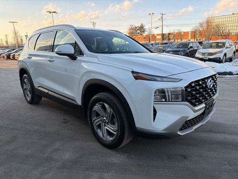 Used 2023 Hyundai Santa Fe SEL image 4