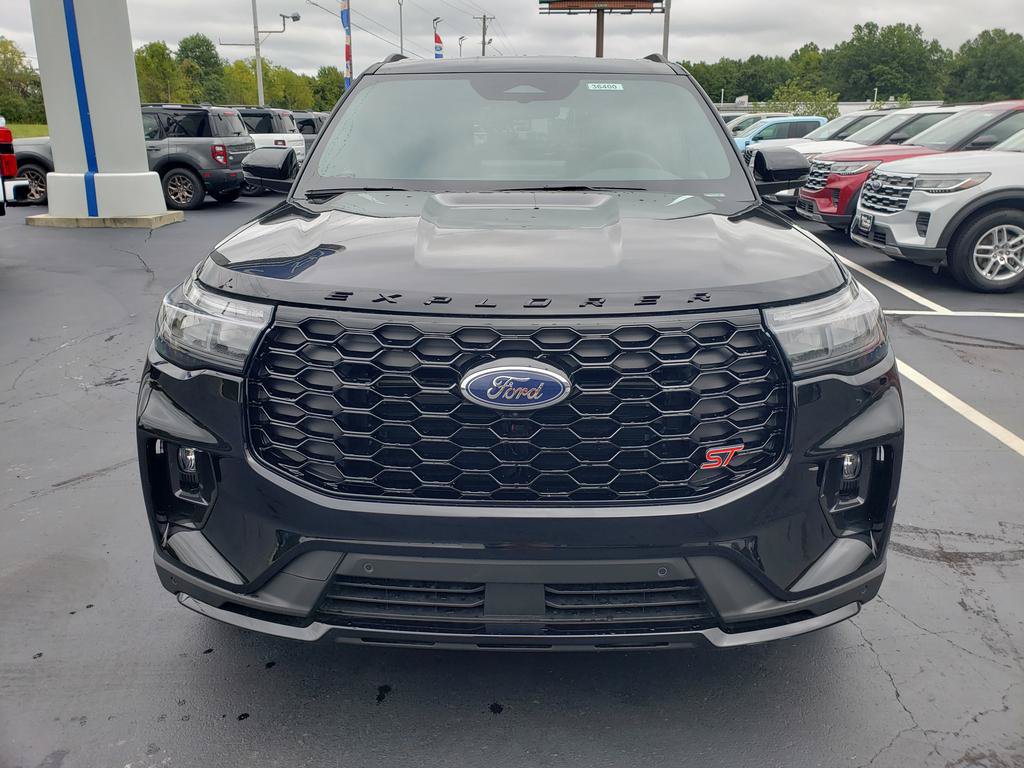 New 2026 Ford Explorer ST w/ Sun And Sound Package AWD/4WD image 2