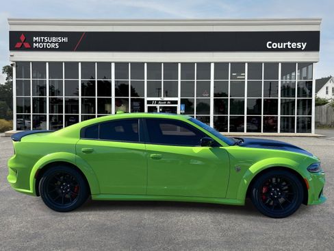 Used 2023 Dodge Charger SRT Hellcat w/ Harman/Kardon Audio Group image 7
