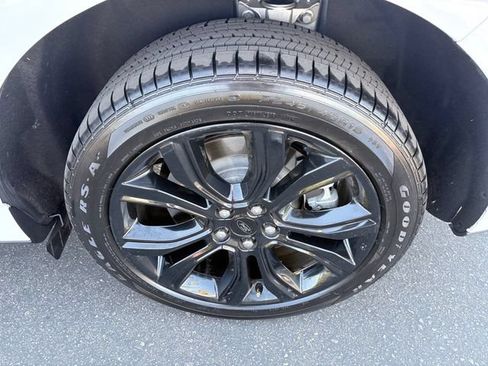 Used 2023 Ford Edge SE w/ Black Appearance Package AWD/4WD image 20